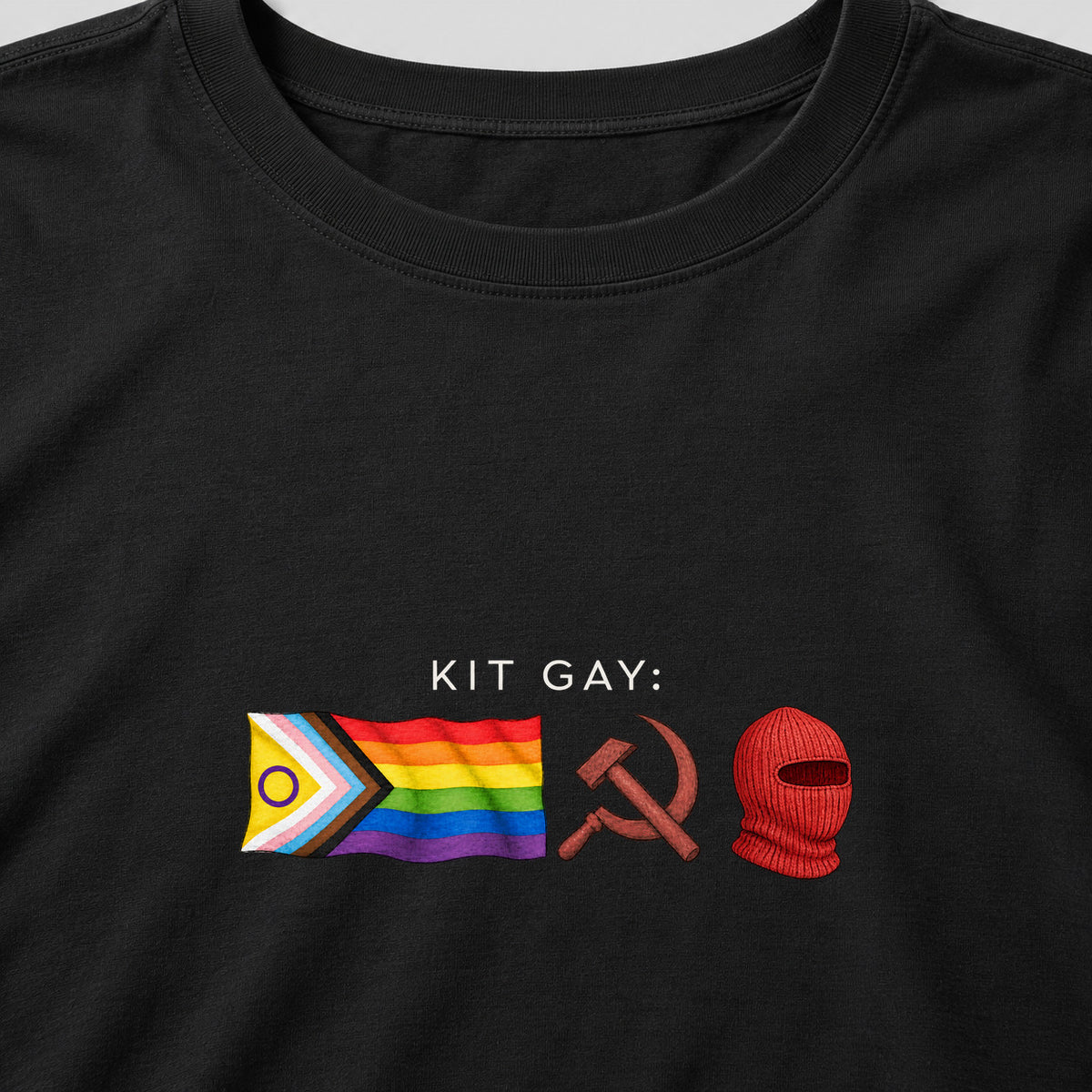 Camiseta Kit Gay Light · Preta · feminina: detalhe da estampa. Imagem ilustrativa.